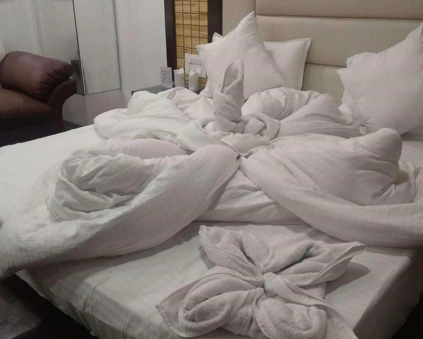 Hotel Bliss , Anantnag Экстерьер фото